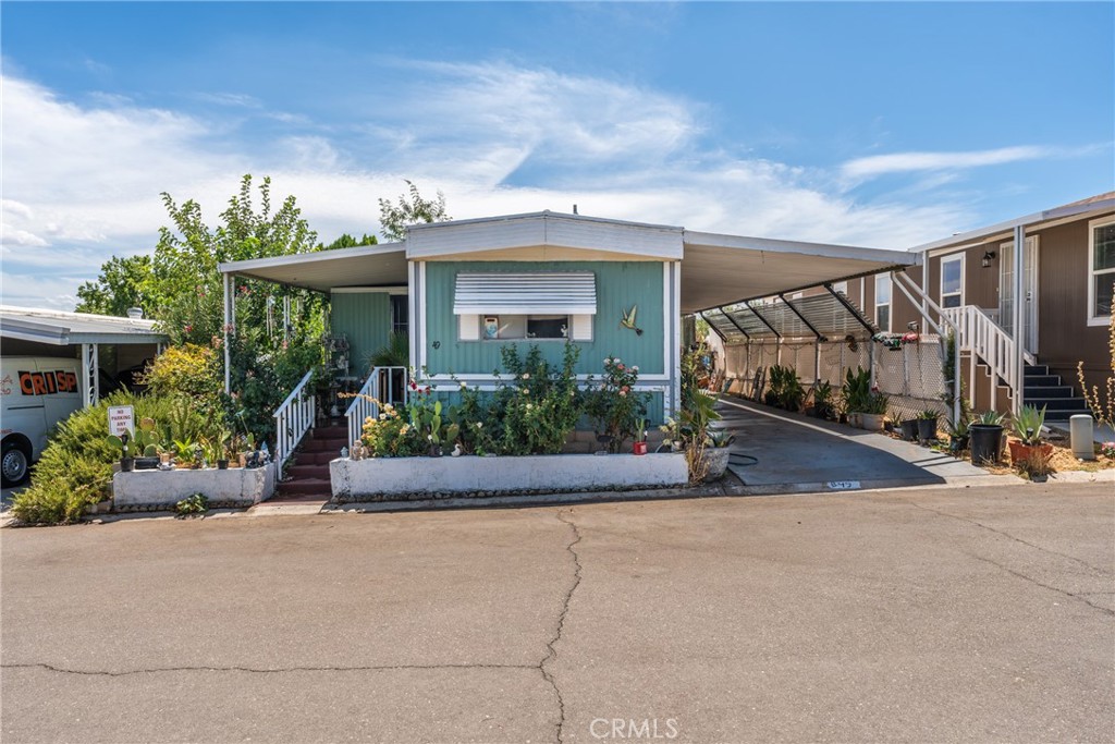 20683 Waalew Road, Unit B49 Apple Valley, CA 92307 - Photo 1 of 29 Gallery Image 1