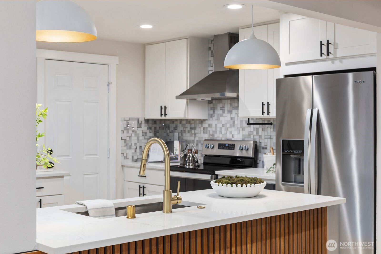 9029 4th Avenue Northwest Seattle, WA 98117 - Photo 11 of 30