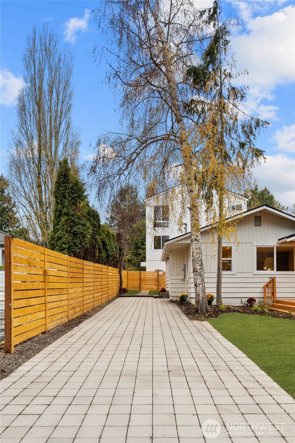 9029 4th Avenue Northwest Seattle, WA 98117 - Photo 28 of 30