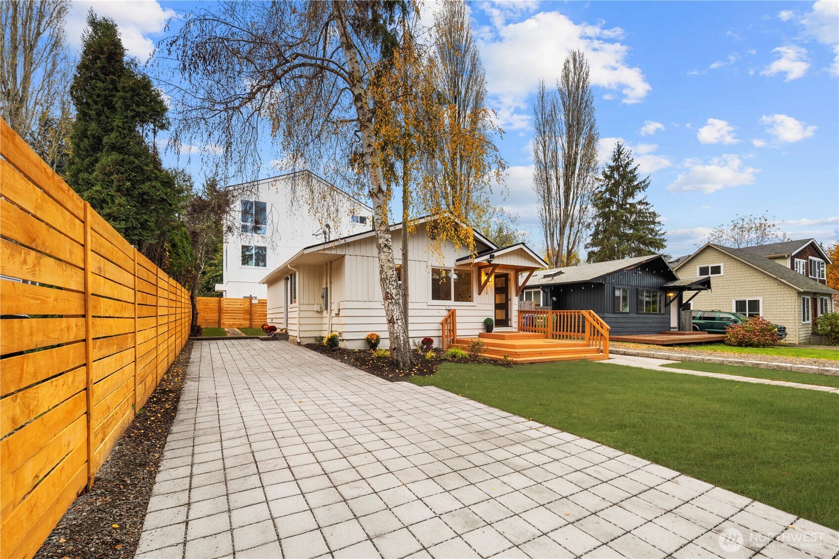 9029 4th Avenue Northwest Seattle, WA 98117 - Photo 29 of 30