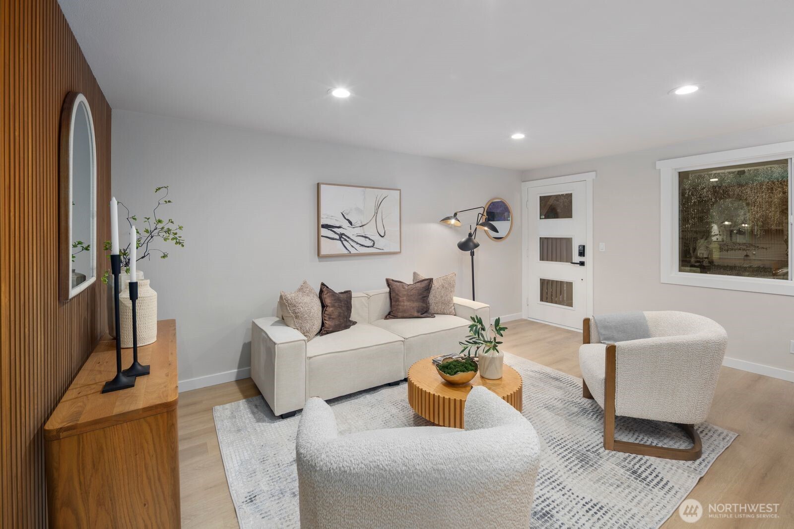 9029 4th Avenue Northwest Seattle, WA 98117 - Photo 8 of 30