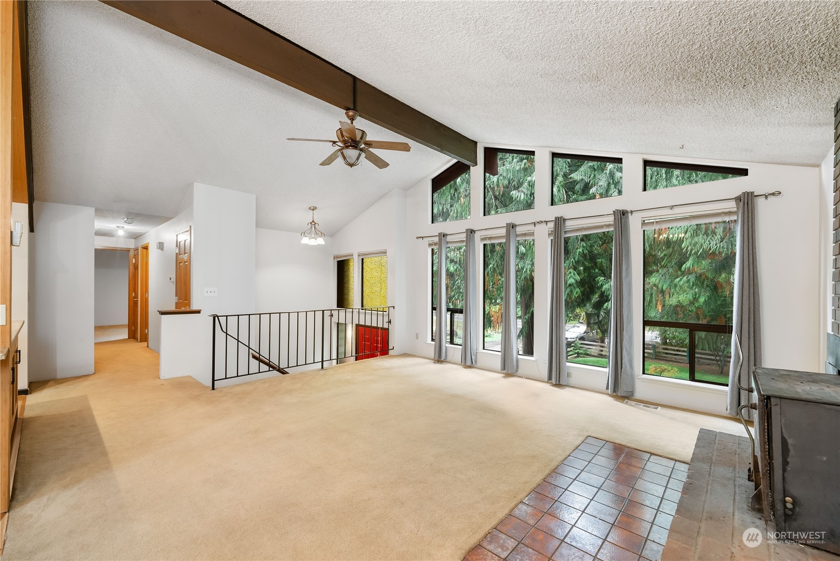 3132 Locker Road Southeast Port Orchard, WA 98366 - Photo 5 of 40 Gallery Image 5