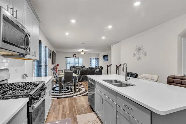 $3,750 | 1624 Briar Hunt Drive, Forney, TX 75126