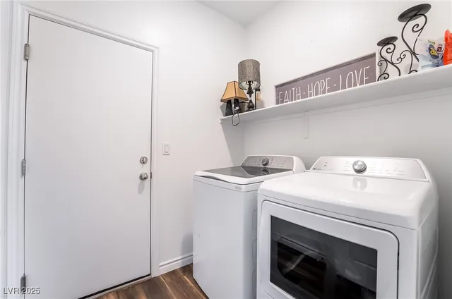 $385,000 | 324 Aravalli Crest Street, Henderson, NV 89015