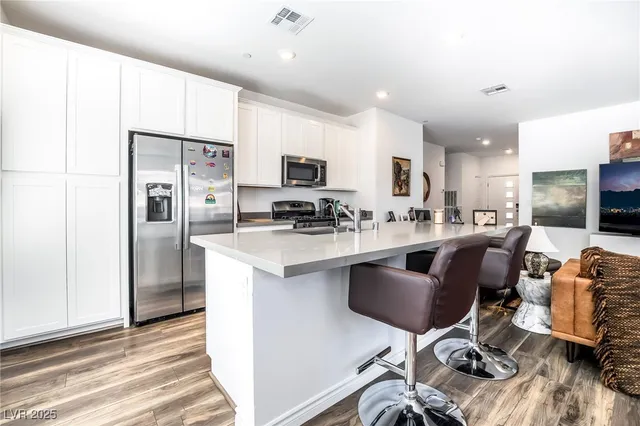 $385,000 | 324 Aravalli Crest Street, Henderson, NV 89015