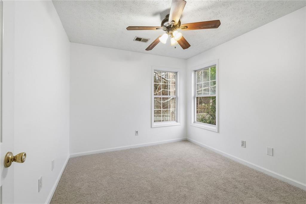 285 Chestnut Drive Covington, GA 30016 - Photo 15 of 34
