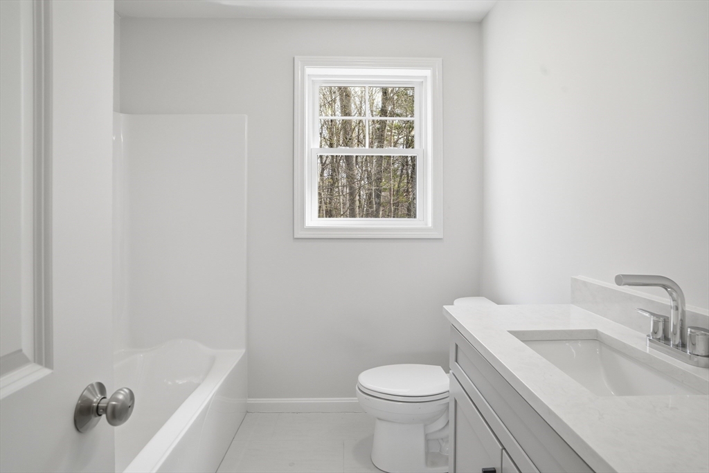 21 Ambrose Way, Unit 21 Shirley, MA 01464 - Photo 13 of 31