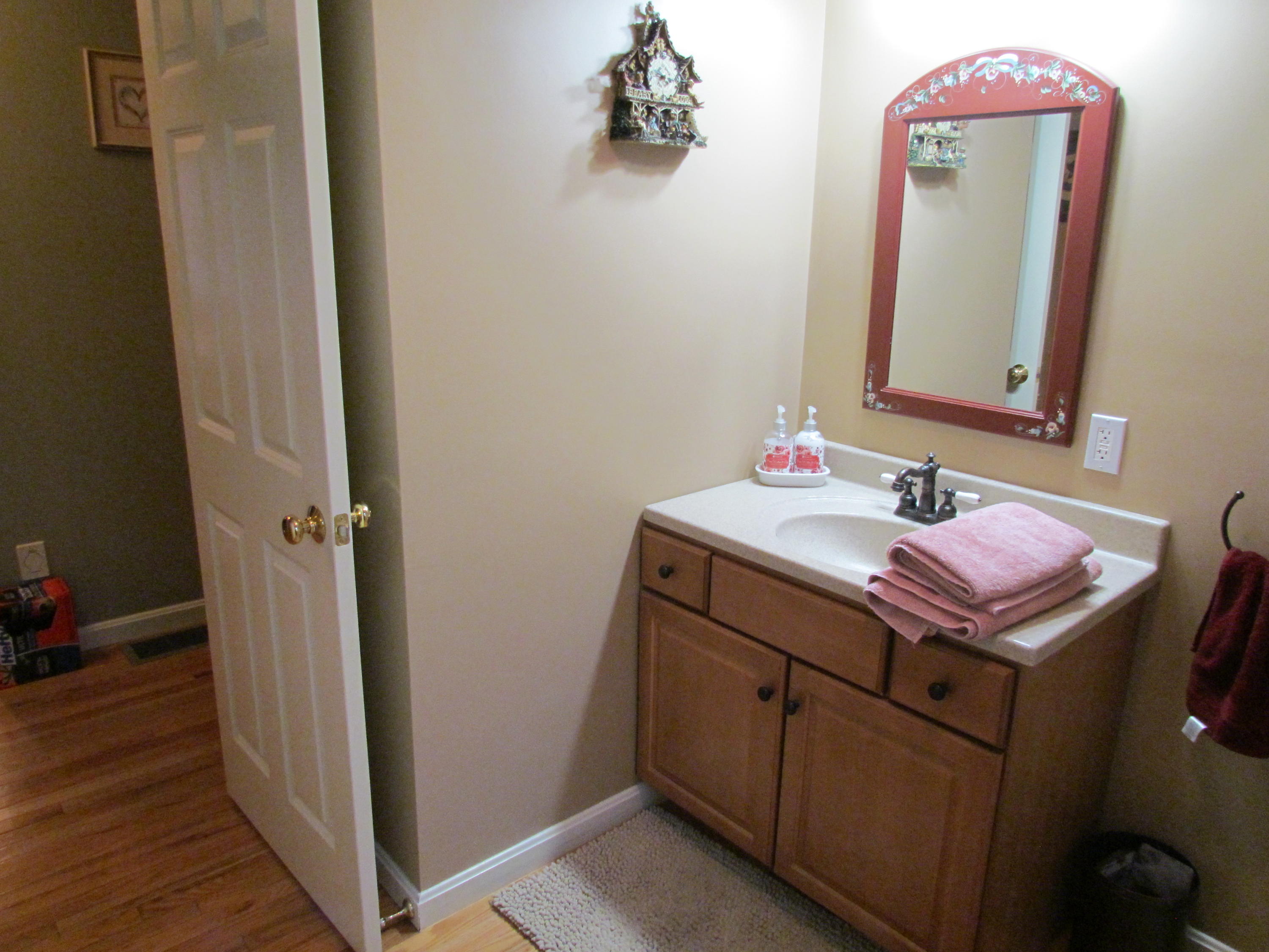 61 Fox Hill Road Mashpee, MA 02649 - Photo 20 of 22 2019-11-16 16.46.15