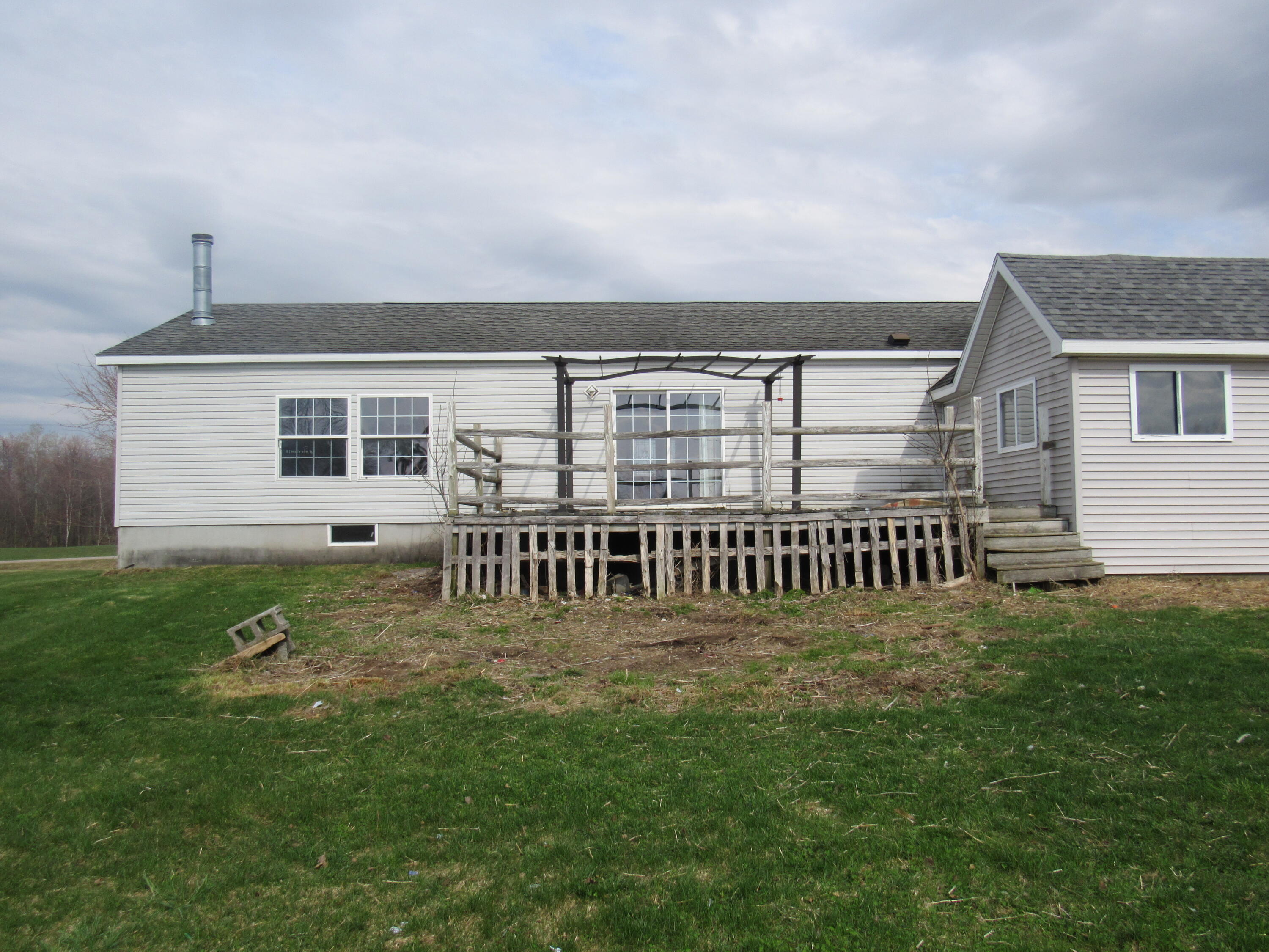 183 E Road Burke, NY 12917 - Photo 3 of 33 Back