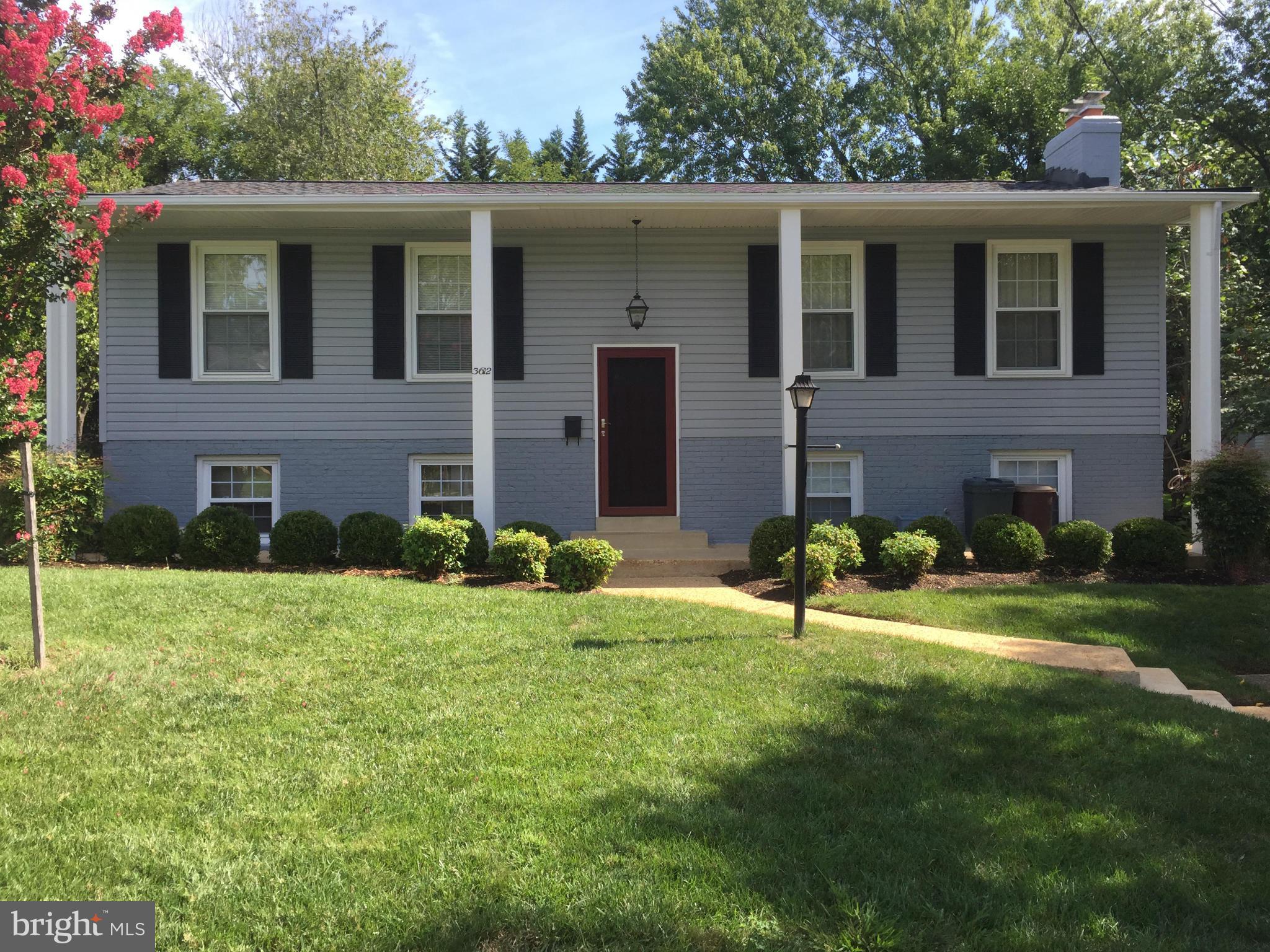 3612 Old Post Road Fairfax, VA 22030 - Photo 14 of 25 Exterior (Front)
