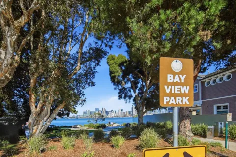 $4,295,000 | 420 1st Street, Coronado, CA 92118