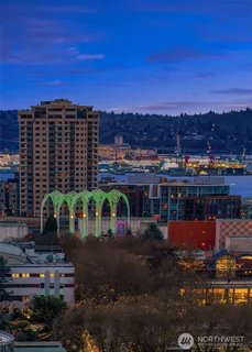 $2,599,000 | 317 Highland Drive, Seattle, WA 98109