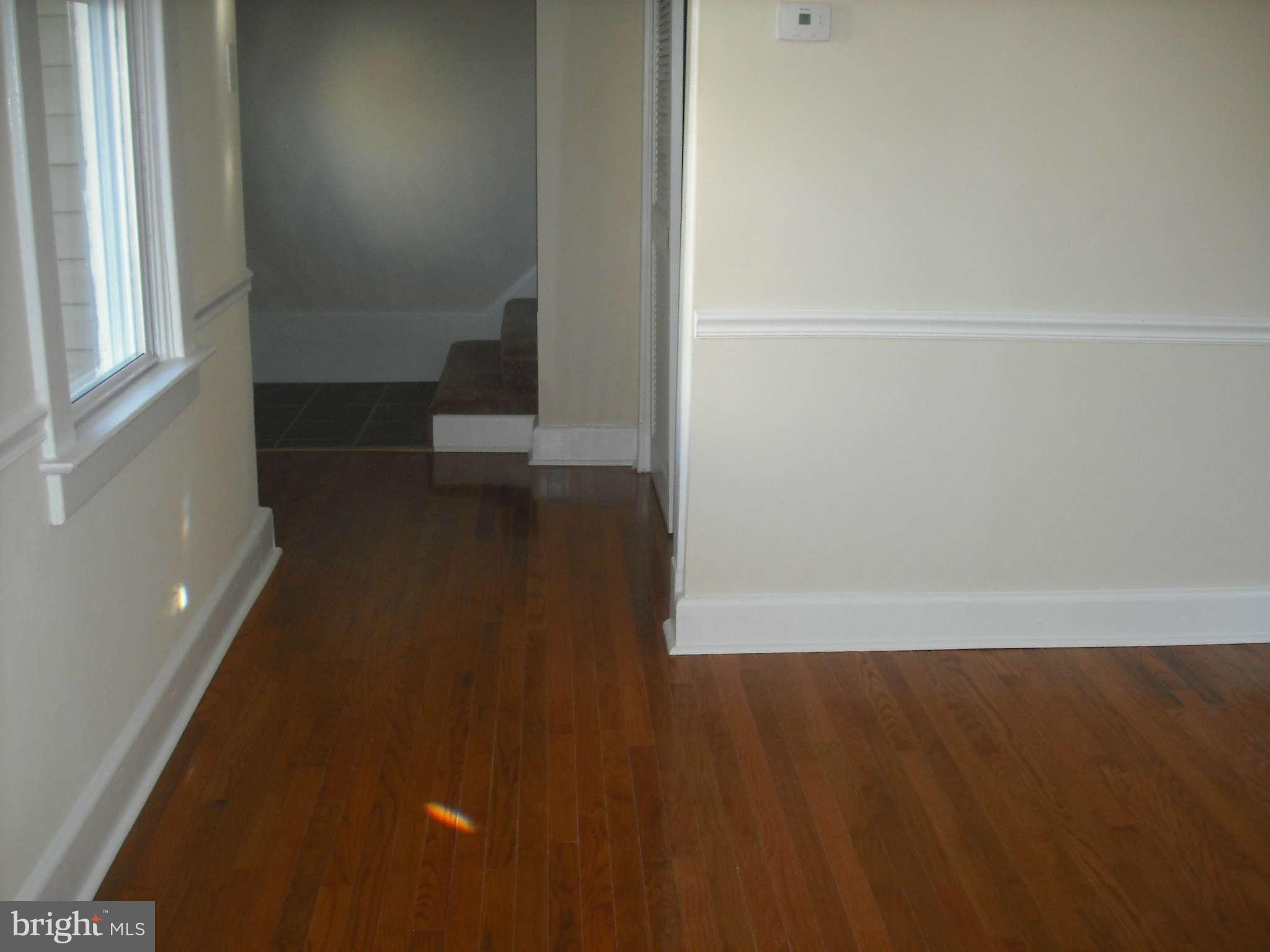 502 Kingston Road Baltimore, MD 21229 - Photo 16 of 30 Interior (General)