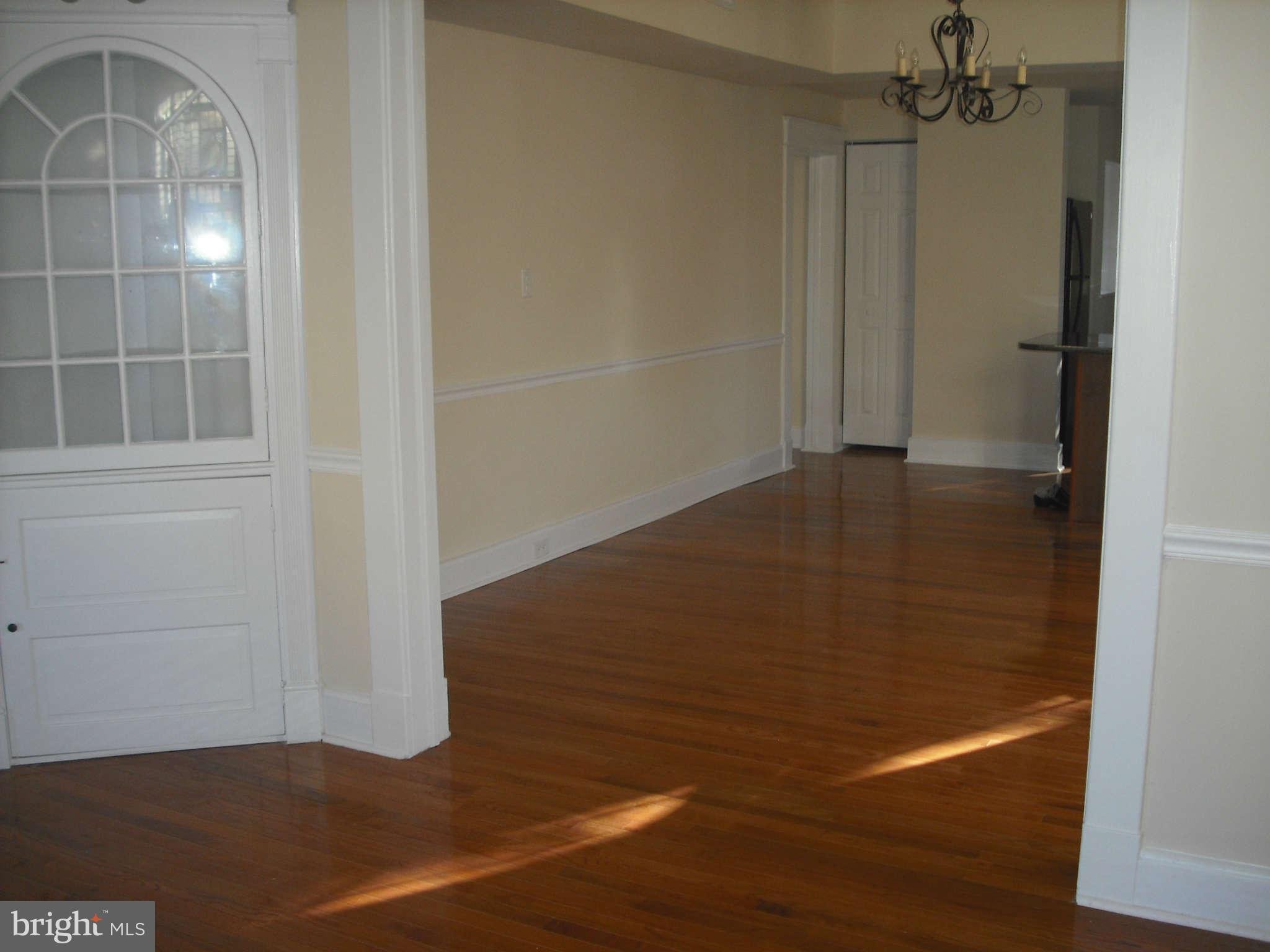 502 Kingston Road Baltimore, MD 21229 - Photo 18 of 30 Interior (General)