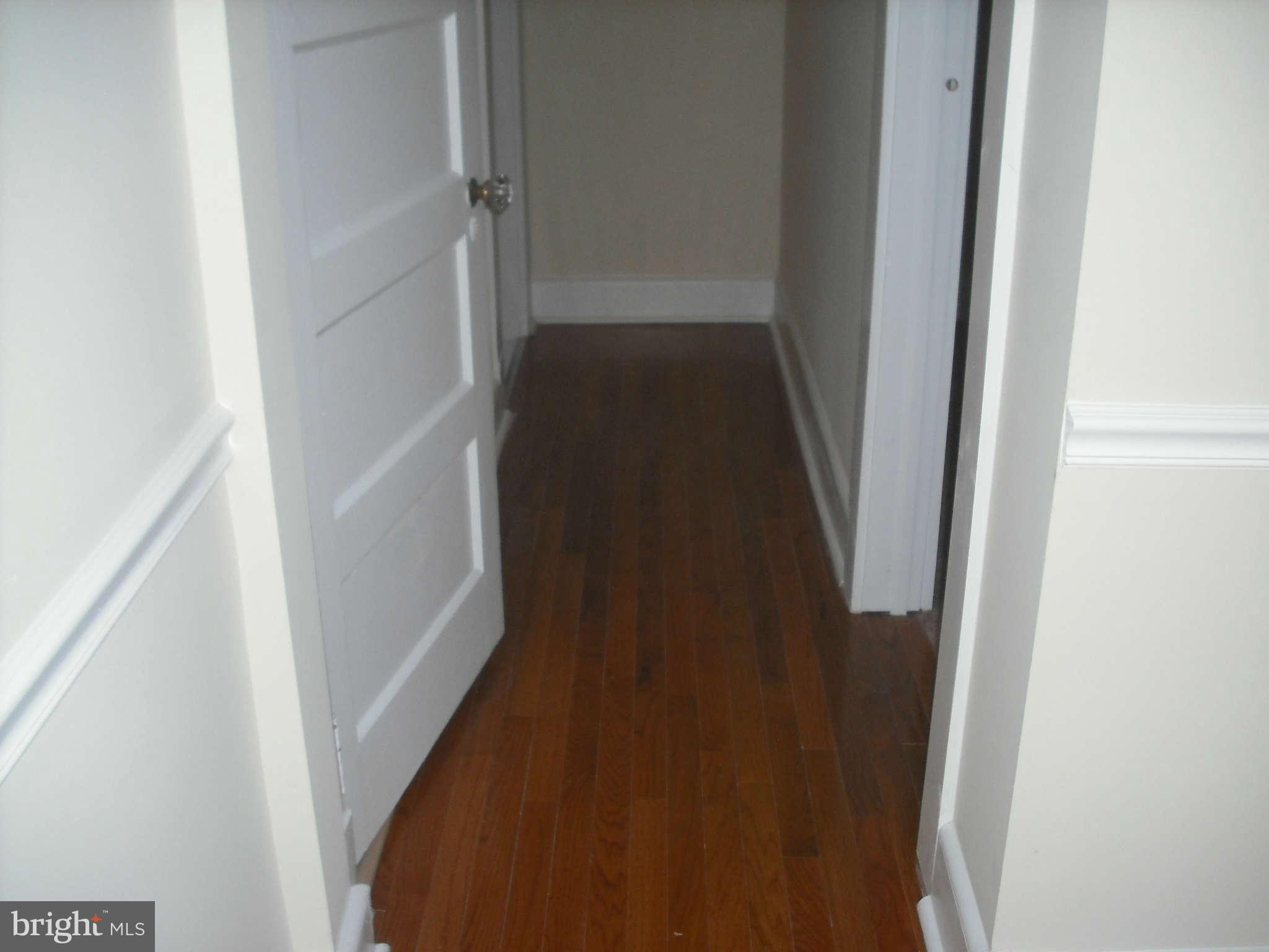 502 Kingston Road Baltimore, MD 21229 - Photo 19 of 30 Interior (General)