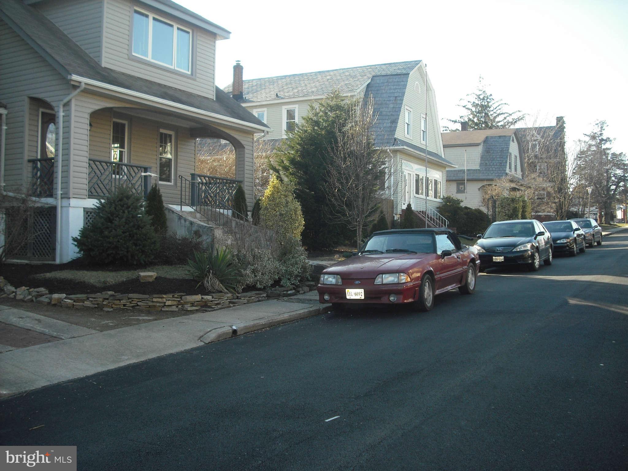 502 Kingston Road Baltimore, MD 21229 - Photo 30 of 30 Community