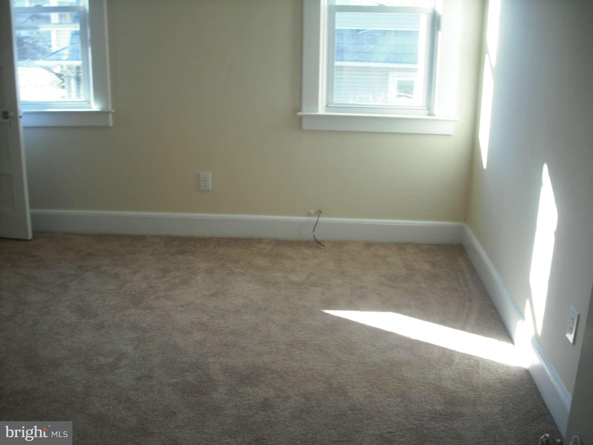 502 Kingston Road Baltimore, MD 21229 - Photo 7 of 30 Interior (General)