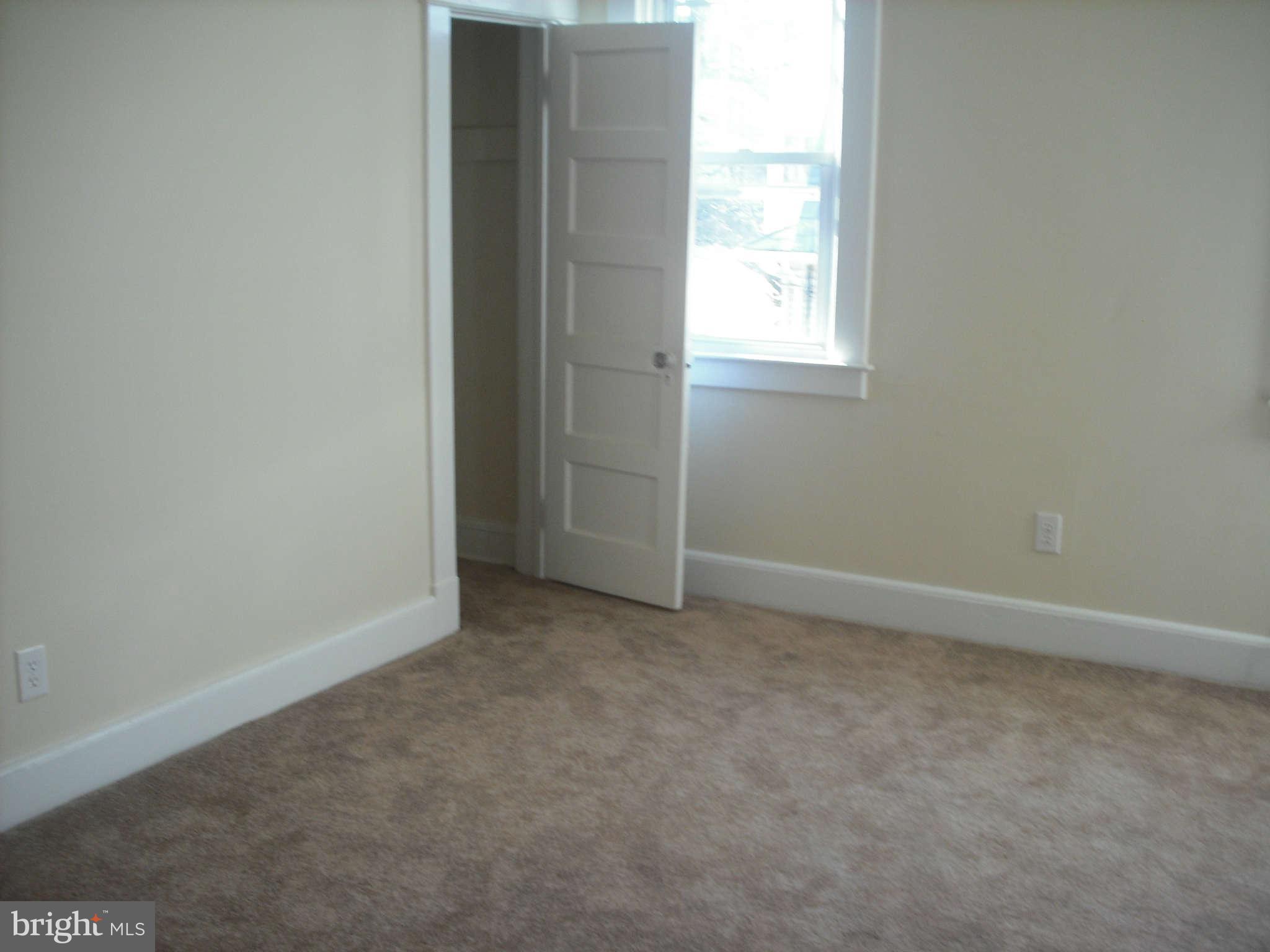 502 Kingston Road Baltimore, MD 21229 - Photo 8 of 30 Interior (General)