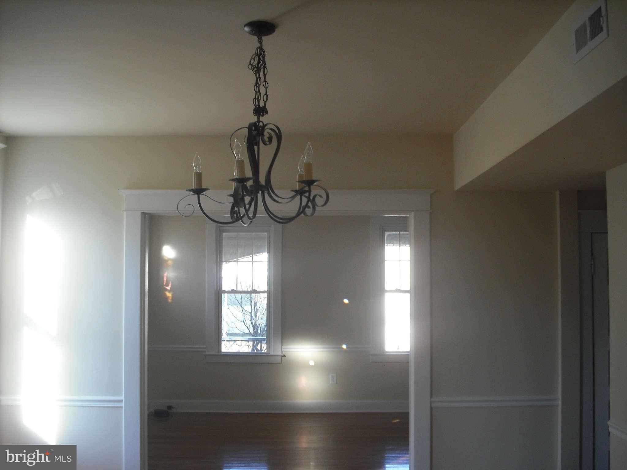 502 Kingston Road Baltimore, MD 21229 - Photo 10 of 30 Interior (General)