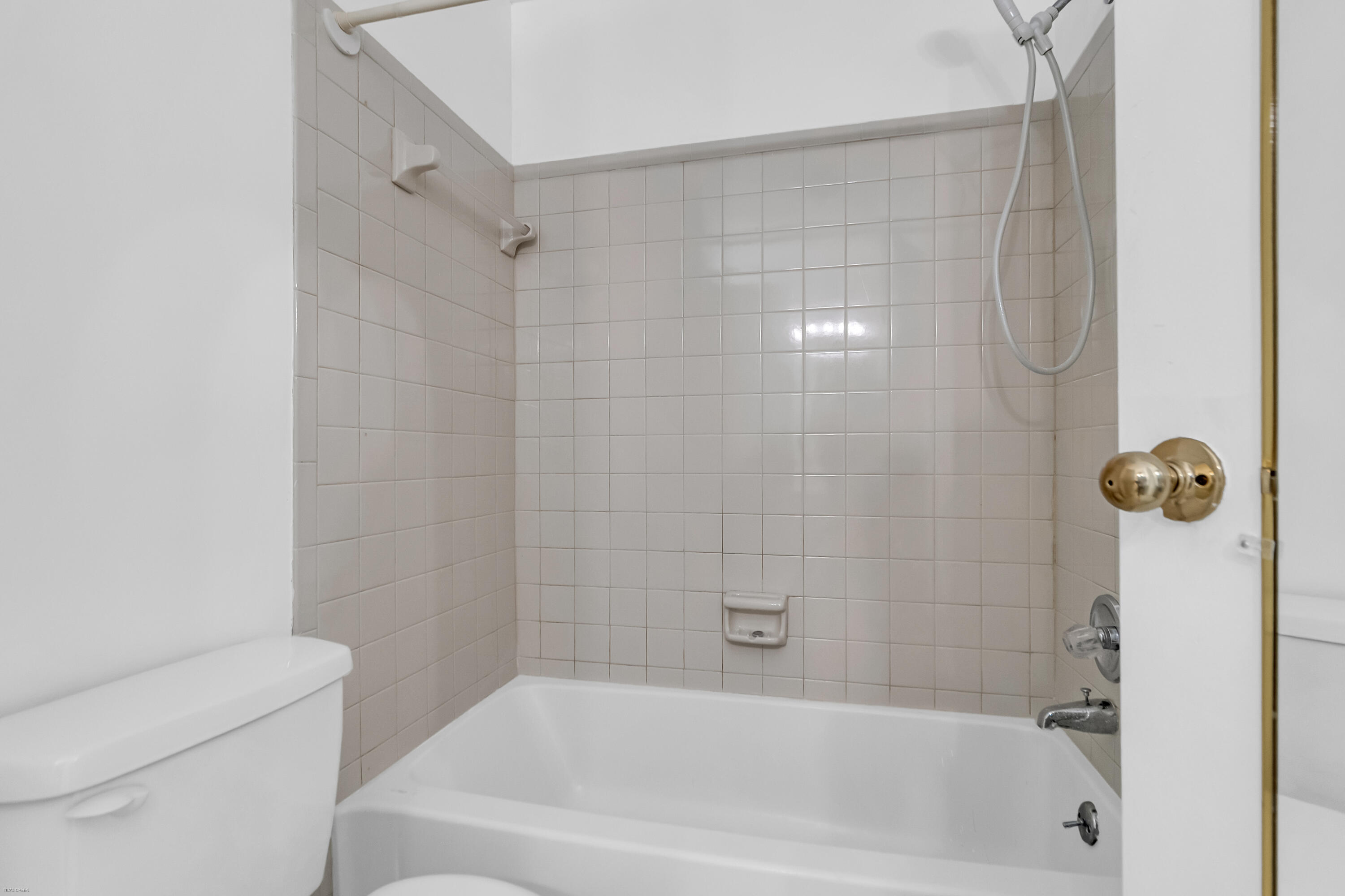 100 Mariners Cay Drive Folly Beach, SC 29412 - Photo 17 of 33 100 Mariners Cay -Tidacreekphoto- (41)