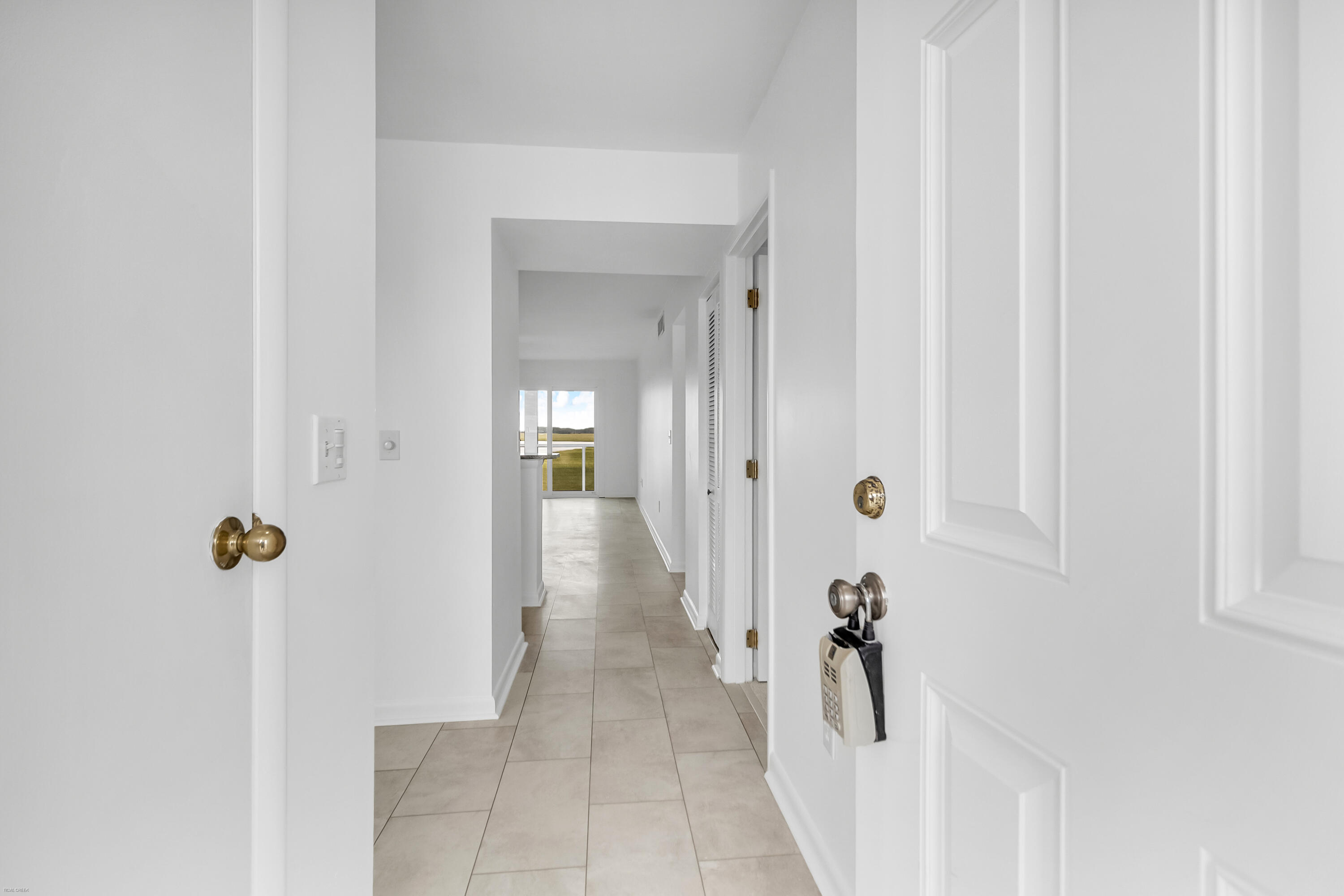 100 Mariners Cay Drive Folly Beach, SC 29412 - Photo 2 of 33 100 Mariners Cay -Tidacreekphoto- (21)