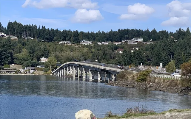 $215,000 | 1239 Nooksack Drive, Fox Island, WA 98333