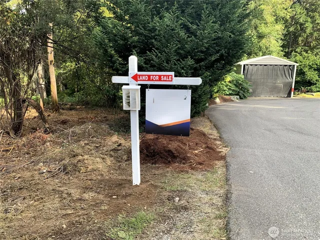 $215,000 | 1239 Nooksack Drive, Fox Island, WA 98333