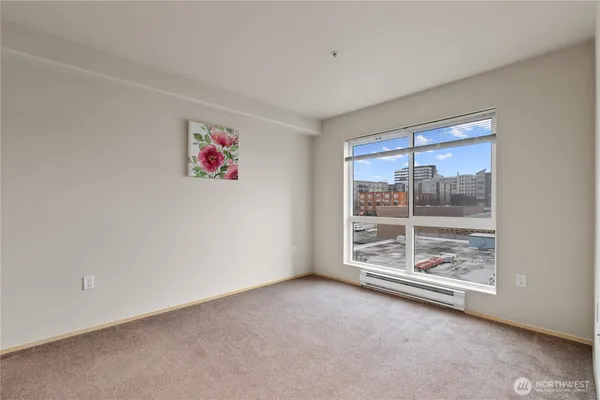 $269,995 | 2818 Grand Avenue, Unit B401, Everett, WA 98201