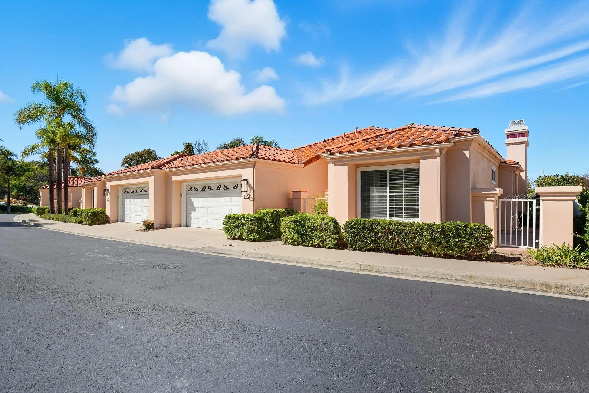 1274 Rue St Moritz San Marcos, CA 92078 - Photo 27 of 39 front view of a building