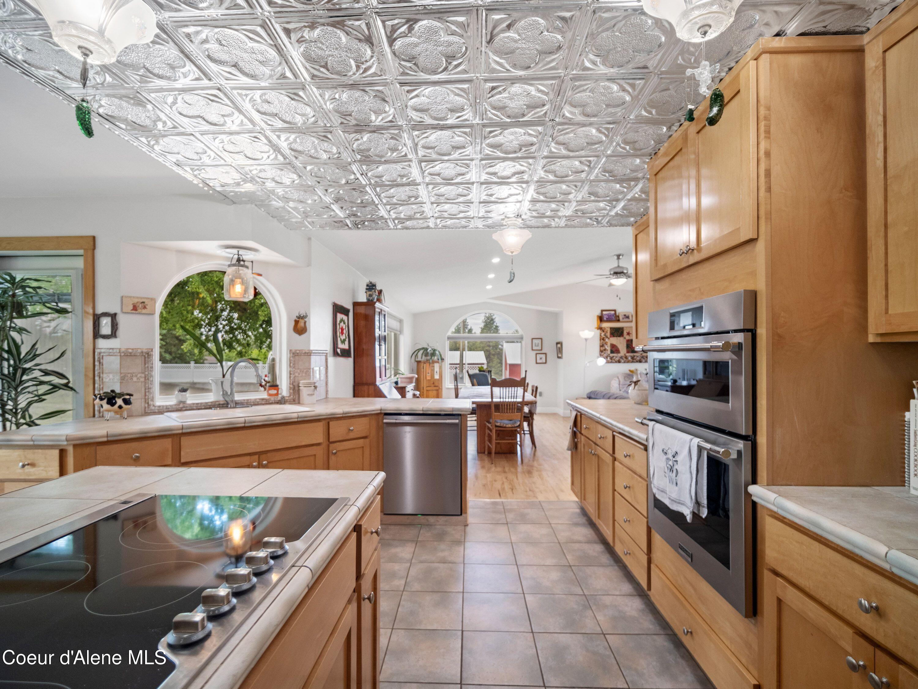 10916 East Rinear Road Valleyford, WA 99036 - Photo 16 of 72 24