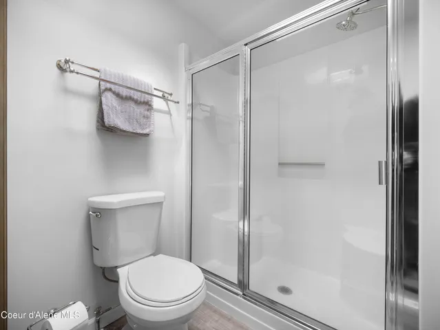 $895,500 | 10916 East Rinear Road, Valleyford, WA 99036