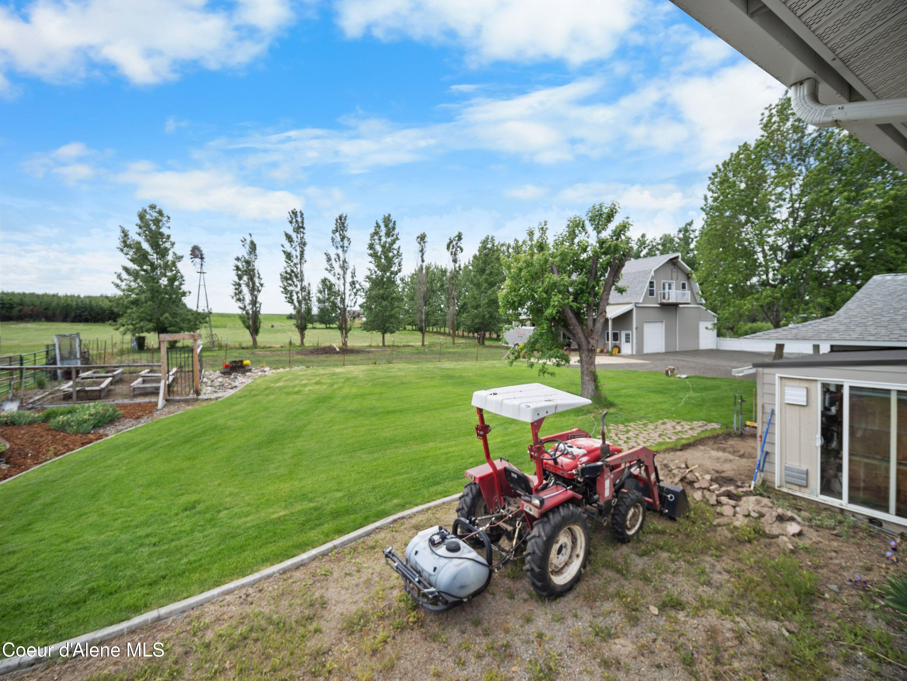 10916 East Rinear Road Valleyford, WA 99036 - Photo 46 of 72 55