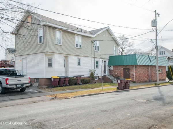 $499,800 | 261 New Scotland Avenue, Albany, NY 12208