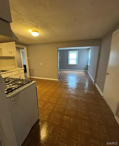 $79,000 | 433 Jean Avenue, St. Louis, MO 63135