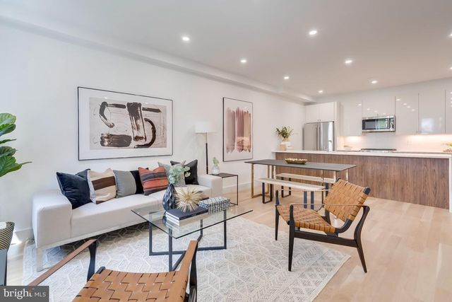 $765,000 | 729 Princeton Place Northwest, Unit 1, Washington, DC 20010