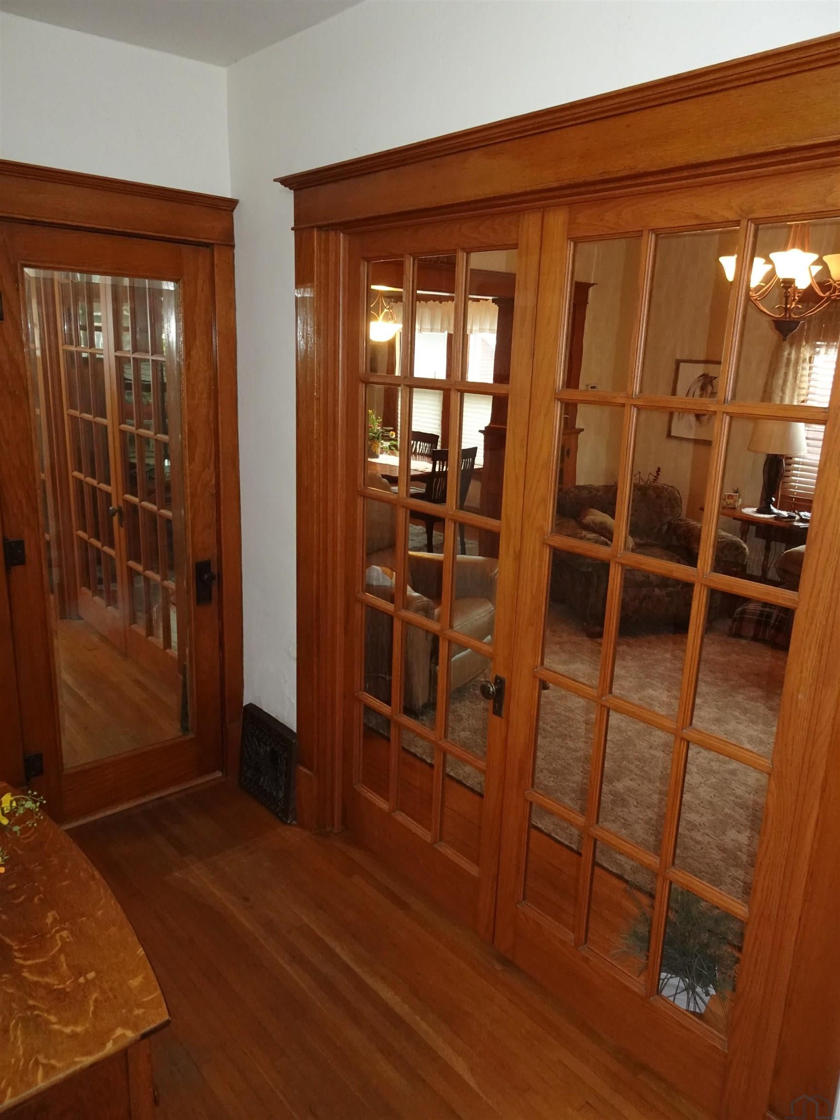 1009 9th Street Sheldon, IA 51201 - Photo 3 of 19 Gallery Image 3