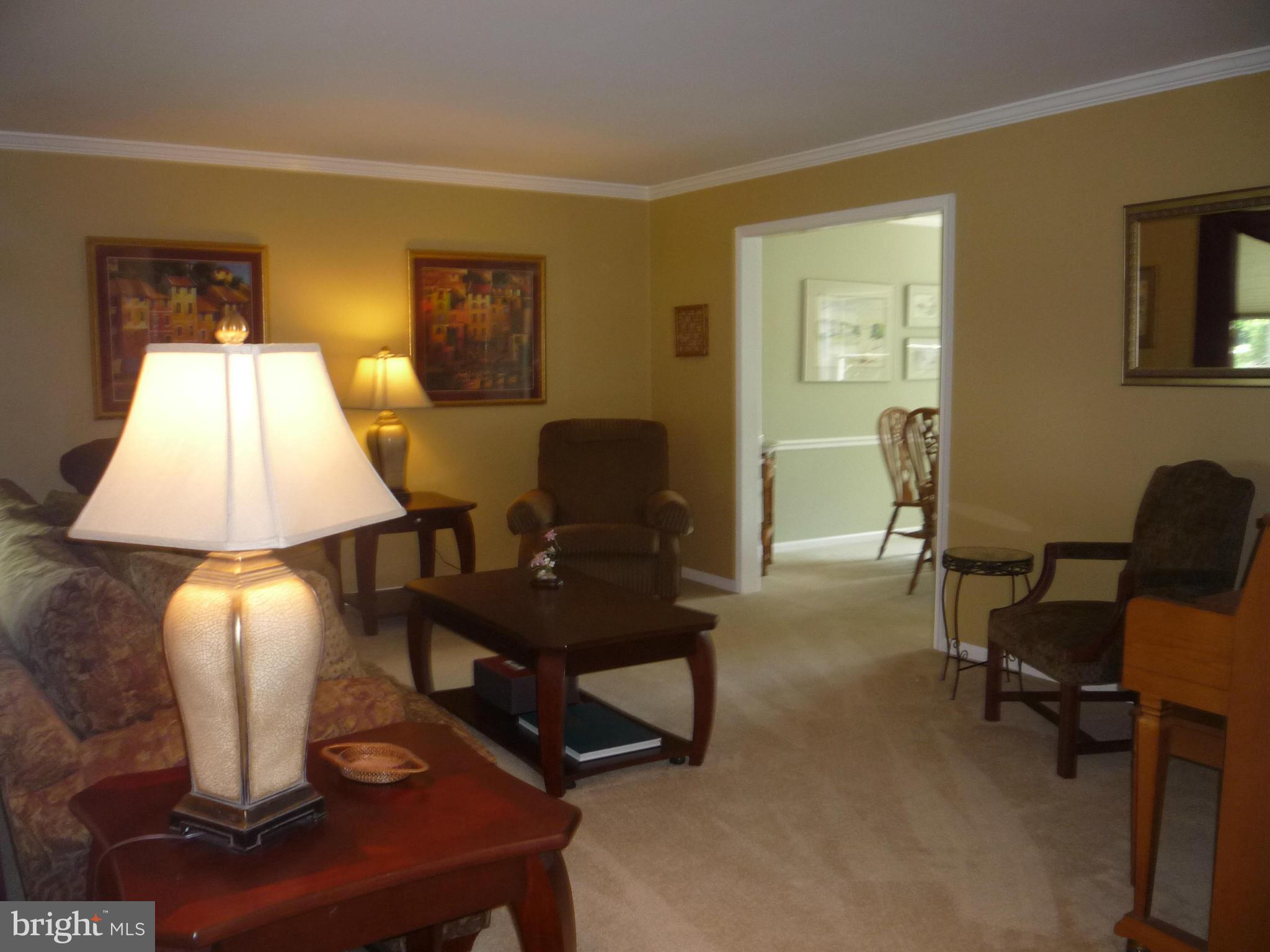 344 Cottswold Place Riva, MD 21140 - Photo 5 of 30 Living Room
