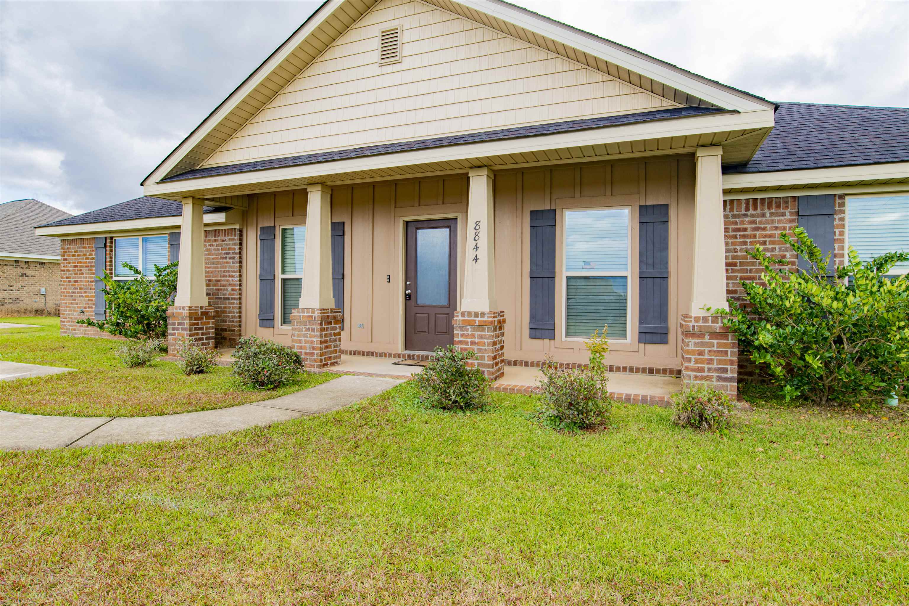 8844 Lockridge Road Foley, AL 36535 - Photo 3 of 27