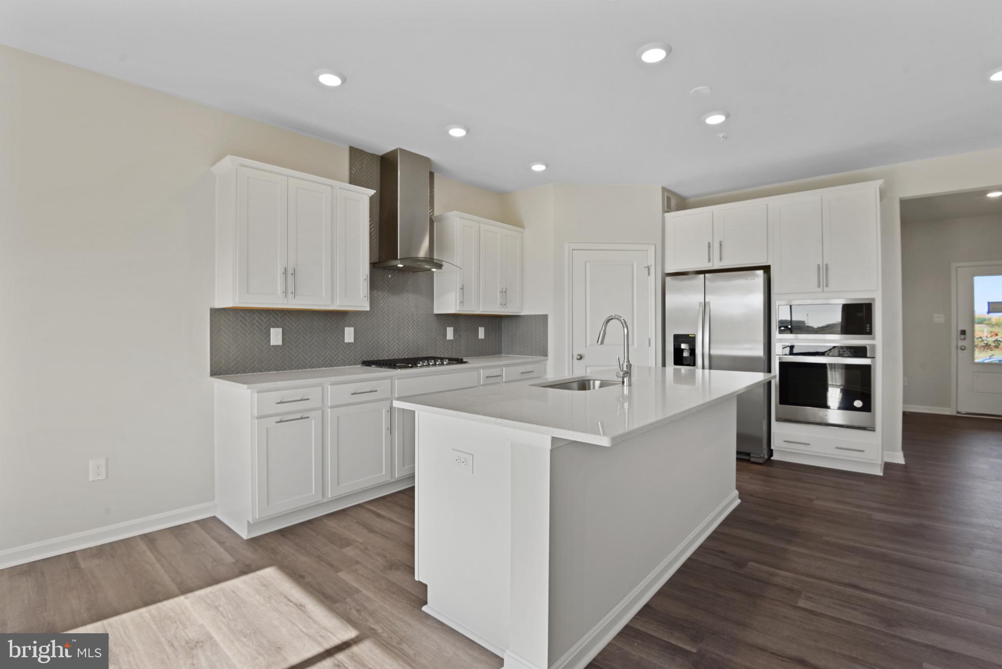 833 Foundry Street Frederick, MD 21701 - Photo 4 of 23