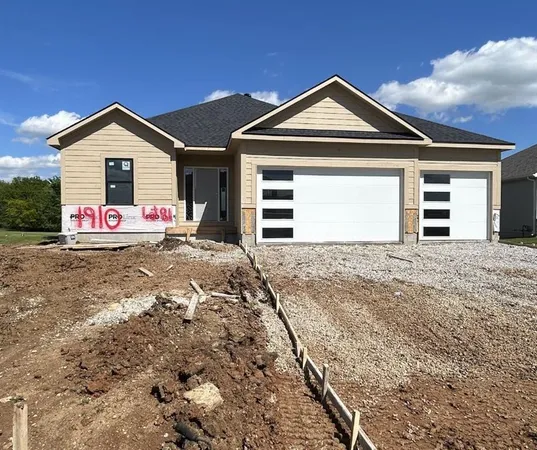 $499,900 | 1910 Owen Drive, Pleasant Hill, MO 64080