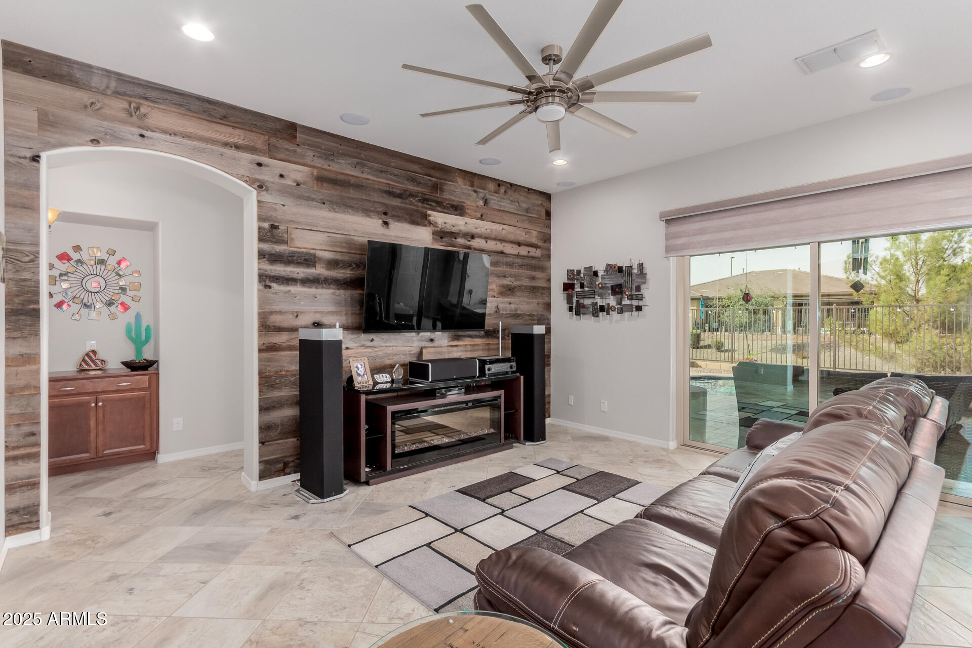 3816 East Rakestraw Lane Gilbert, AZ 85298 - Photo 9 of 67 10 Rakestraw