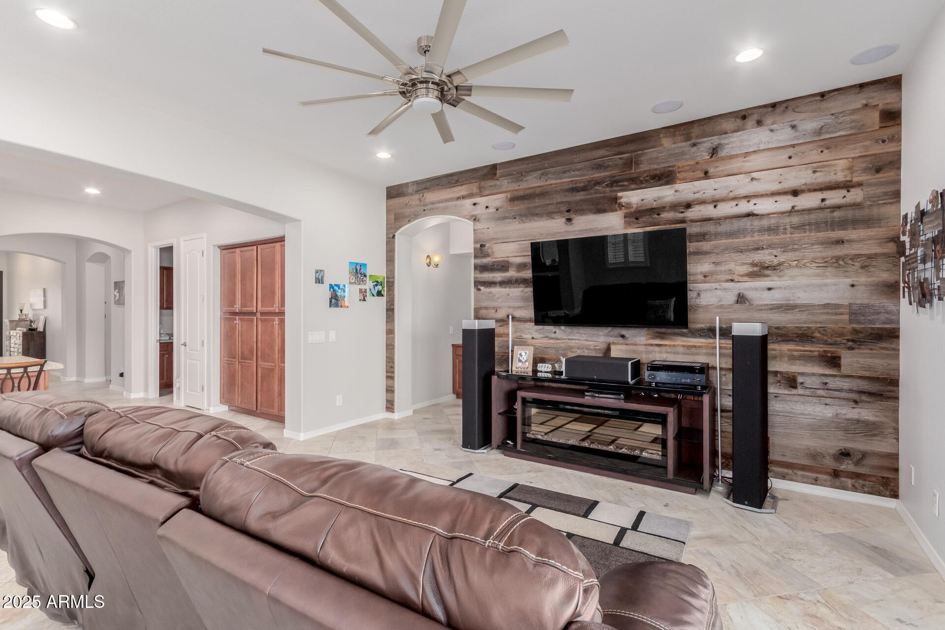 3816 East Rakestraw Lane Gilbert, AZ 85298 - Photo 10 of 67 11 Rakestraw