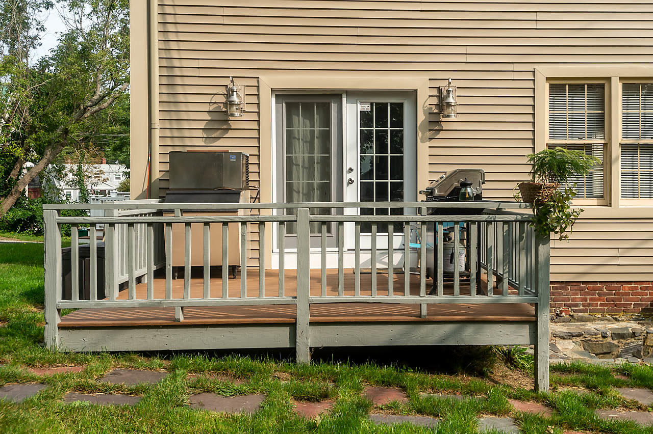 145 Pepperrell Road, Unit 145 Kittery, ME 03905 - Photo 5 of 40 008-145PepperrellRoad-Kittery-ME-03905-s