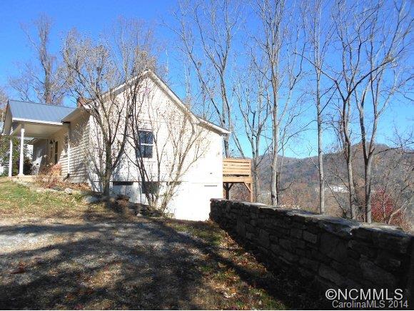 17 Delano Road Asheville, NC 28805 - Photo 2 of 24 Gallery Image 2