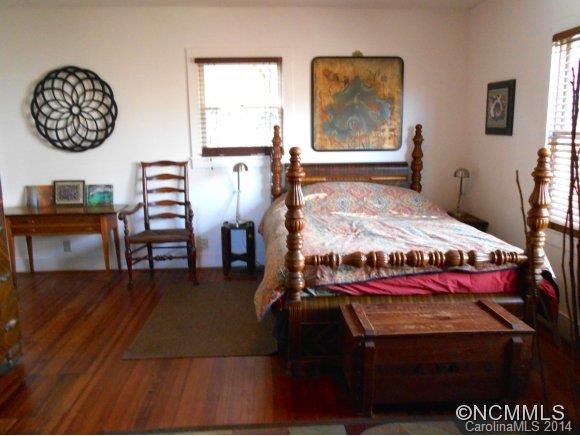 17 Delano Road Asheville, NC 28805 - Photo 13 of 24 Gallery Image 13