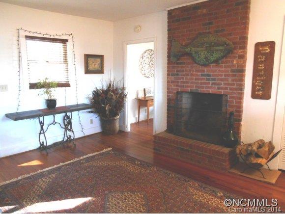 17 Delano Road Asheville, NC 28805 - Photo 10 of 24 Gallery Image 10