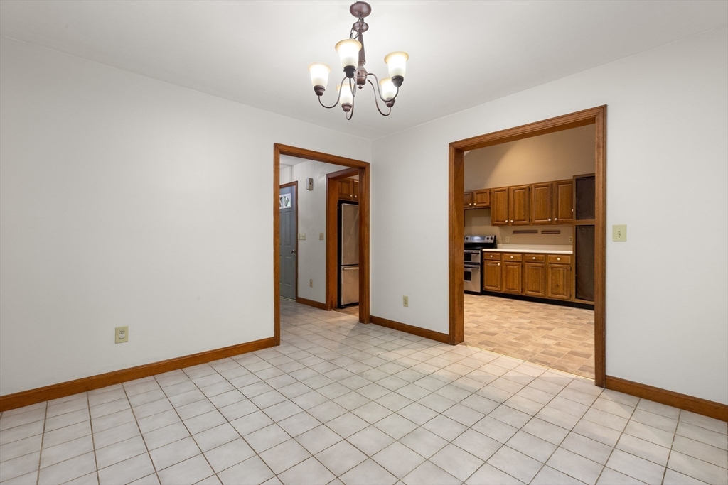 54 Baker Road Salisbury, MA 01952 - Photo 13 of 39