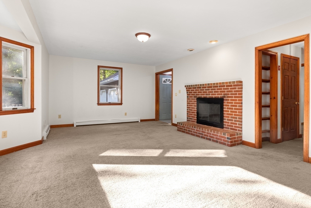 54 Baker Road Salisbury, MA 01952 - Photo 15 of 39