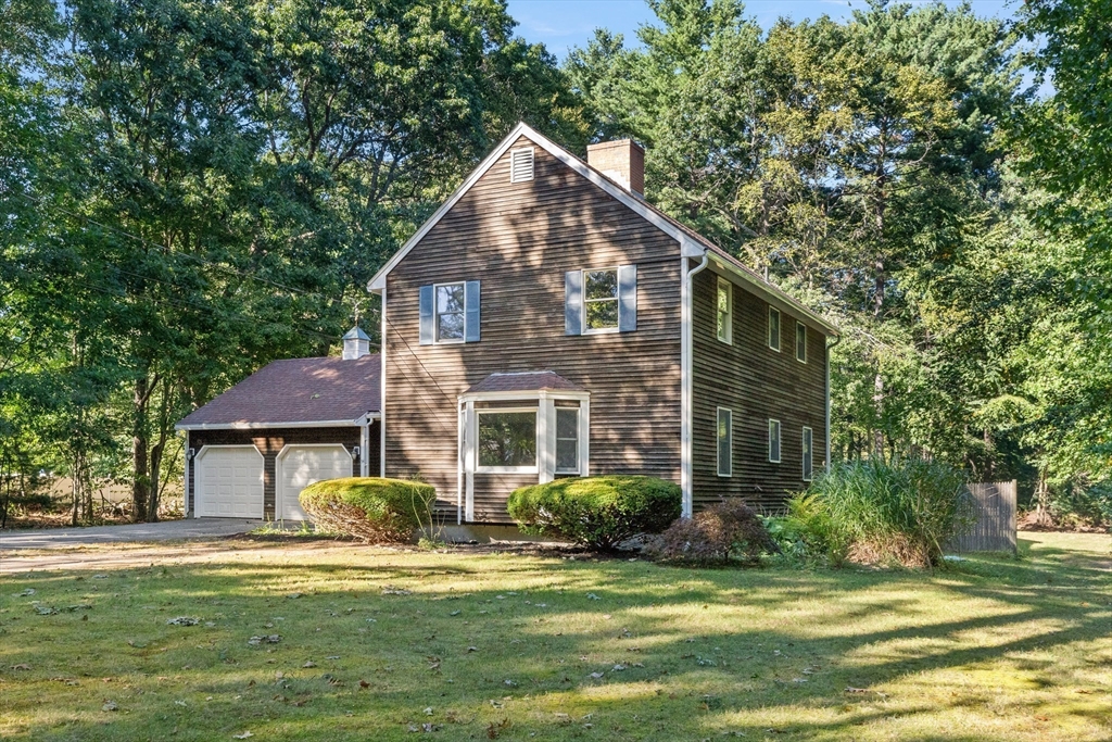 54 Baker Road Salisbury, MA 01952 - Photo 3 of 39