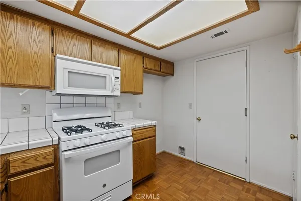 $285,000 | 18520 Glenview Court, Tehachapi, CA 93561